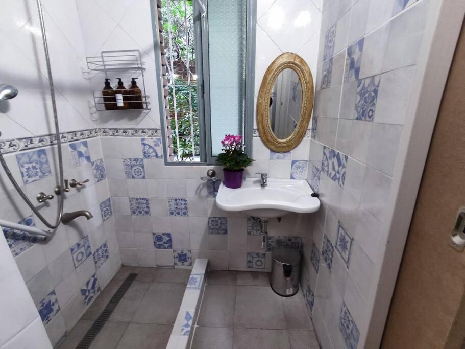 Beautifull With A Terrace In Recoleta Apartamento Buenos Aires